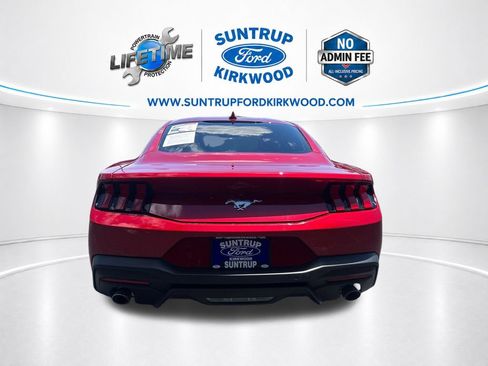 Used 2024 Ford Mustang Premium RWD image 4