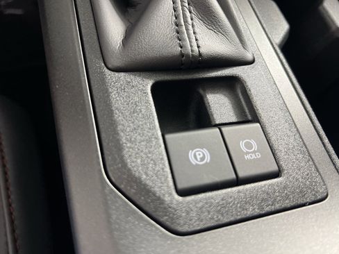 Used 2026 Toyota RAV4 FWD image 33