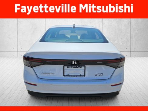Used 2023 Honda Accord EX image 6