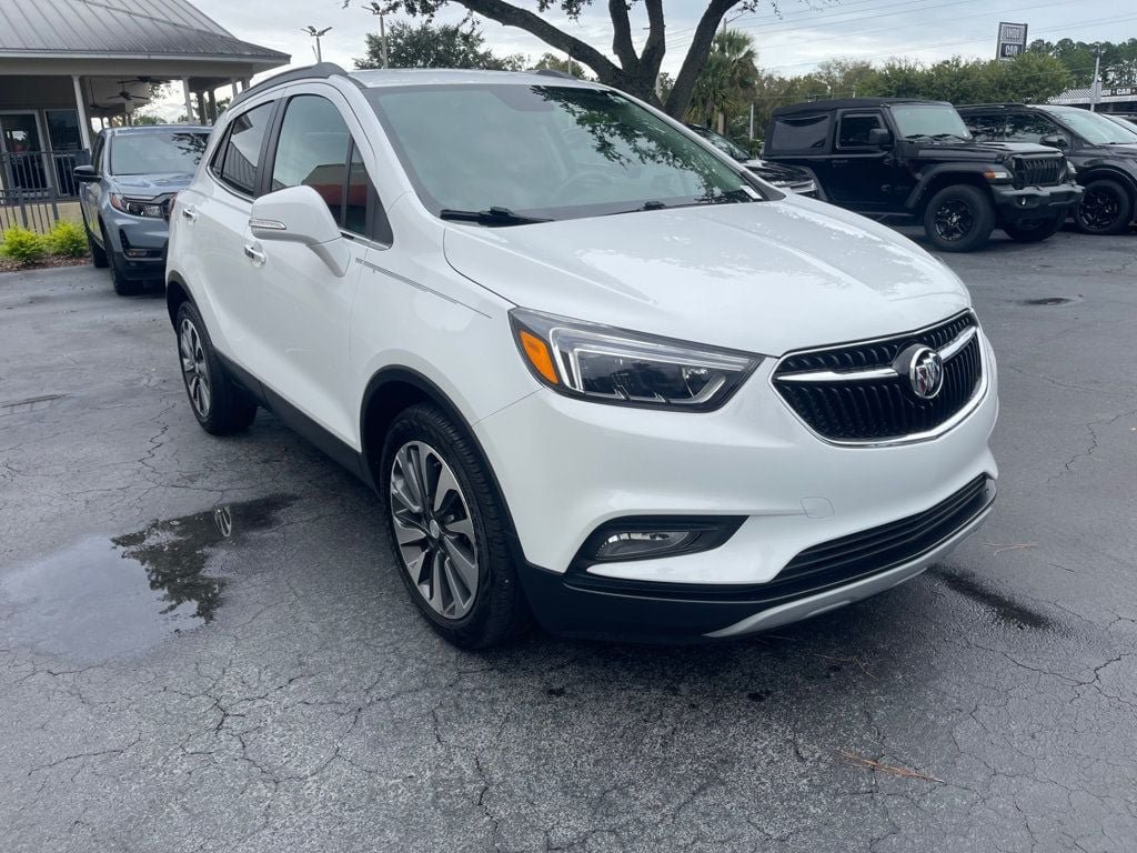 Used 2018 Buick Encore Essence FWD image 8