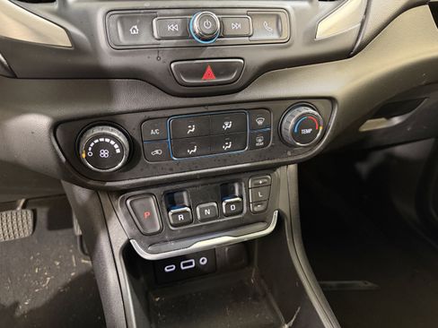 Used 2019 GMC Terrain SLE image 19