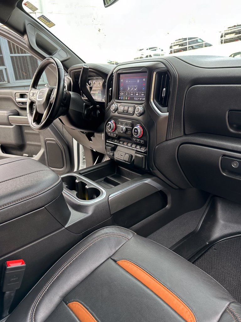 Used 2023 GMC Sierra 2500 AT4 w/ Gooseneck/5TH Wheel Package AWD/4WD image 39