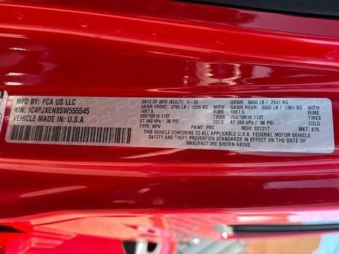 Used 2025 Jeep Wrangler Unlimited Sahara AWD/4WD image 17