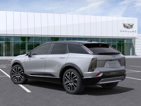 New 2025 Cadillac Optiq Sport 1 image 17