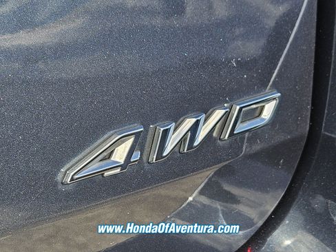 Used 2022 Ford Explorer Platinum w/ Technology Package image 5