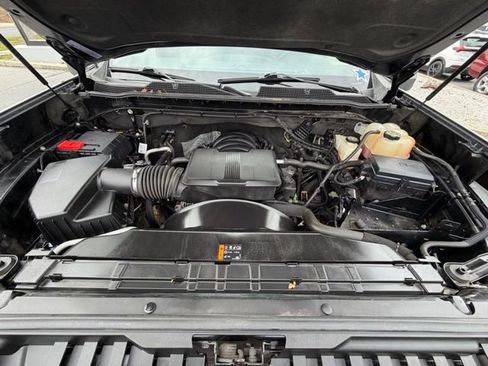 Used 2023 Chevrolet Silverado 2500 Custom w/ Custom Value Package image 20