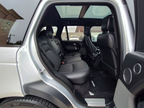 Used 2019 Land Rover Range Rover Supercharged AWD/4WD image 44