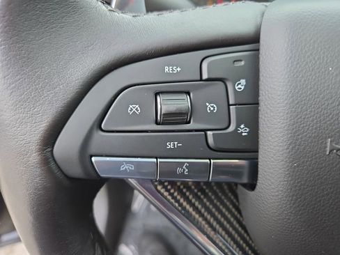 Used 2022 Cadillac XT6 Sport AWD/4WD image 22