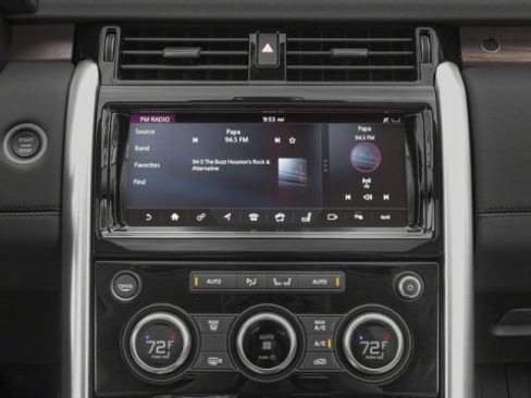 Used 2017 Land Rover Discovery First Edition image 10