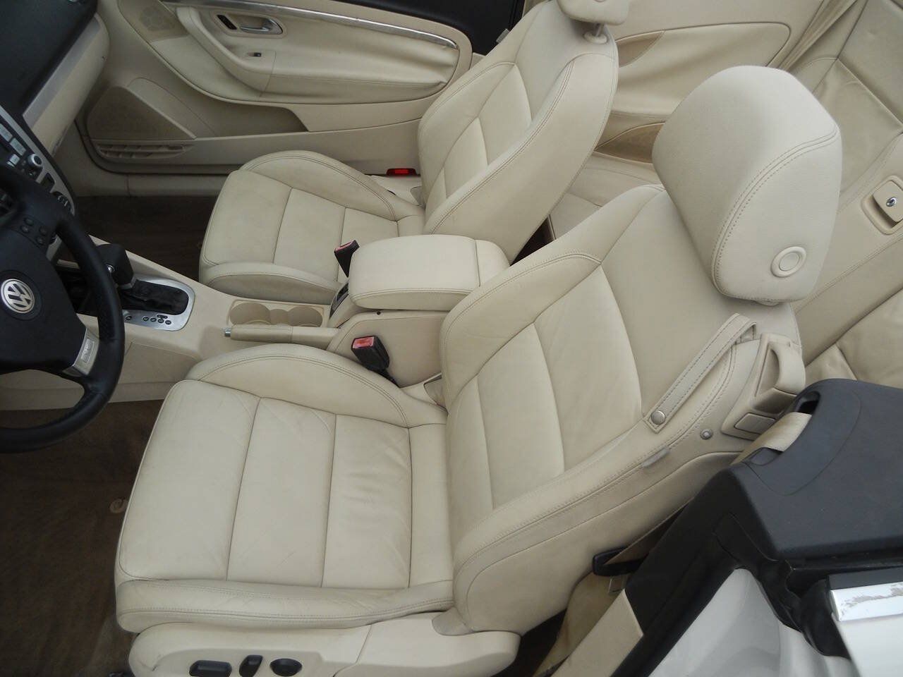 Used 2007 Volkswagen Eos 3.2 FWD image 3