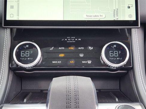 Used 2026 Jaguar F-PACE R-Dynamic S image 15