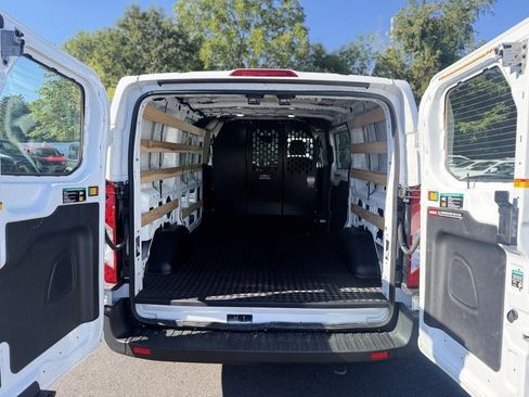 Used 2025 Ford Transit 250 Low Roof w/ Exterior Upgrade Package RWD image 6