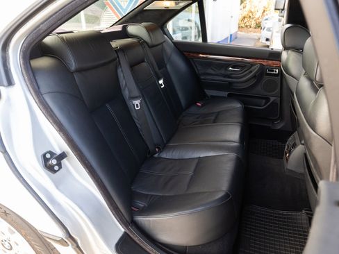 Used 2001 BMW 740i image 20