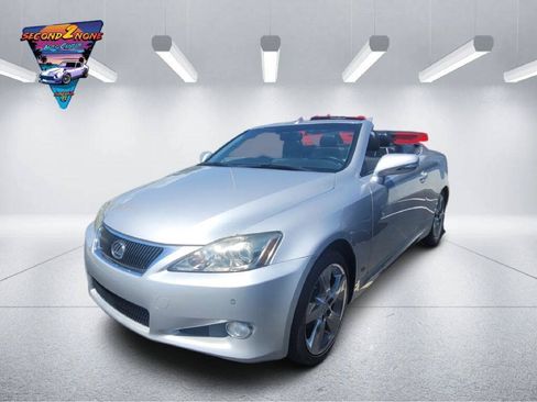 Used 2010 Lexus IS 250C RWD image 2