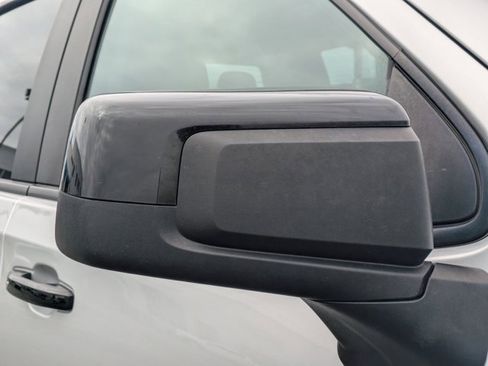 Used 2021 Chevrolet Silverado 1500 LT Trail Boss w/ Bed Protection Package image 11