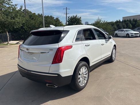 Used 2018 Cadillac XT5 FWD image 5