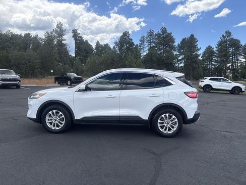 Used 2021 Ford Escape SE w/ Convenience Package AWD/4WD image 6