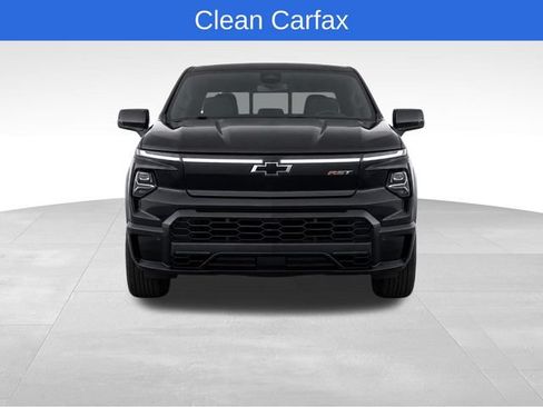 Used 2025 Chevrolet Silverado EV RST AWD/4WD image 5