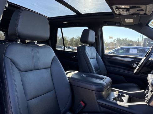 Used 2022 Chevrolet Tahoe RST w/ Luxury Package image 18