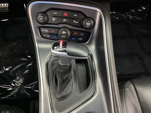 Used 2015 Dodge Challenger SXT Plus image 32