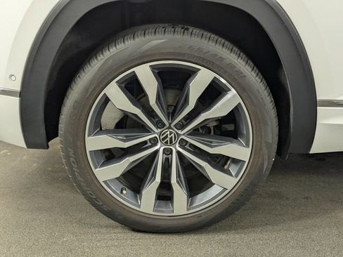 Used 2023 Volkswagen Atlas Cross Sport SEL Premium R-Line AWD/4WD image 13