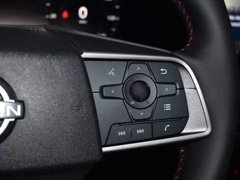 New 2026 Nissan Sentra SR w/ SR Premium Package image 7