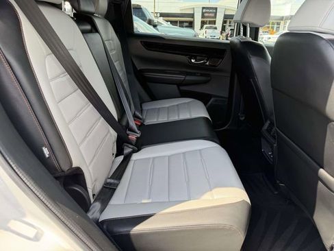 Certified 2026 Honda CR-V Sport Touring image 7