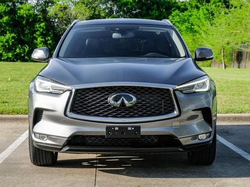 Used 2019 INFINITI QX50 Luxe w/ Cargo Package FWD image 10