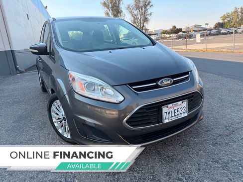 Used 2017 Ford C-MAX SE FWD image 2