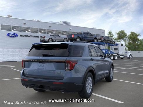 New 2026 Ford Explorer Active image 8