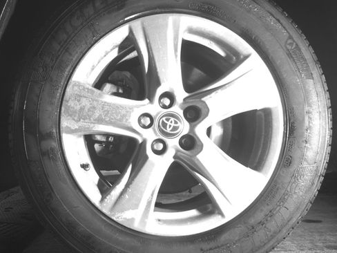 Used 2025 Toyota Highlander LE image 12