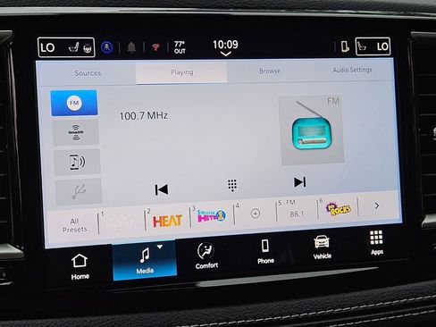 New 2026 Chrysler Pacifica Select image 19