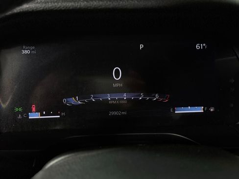 Used 2023 Jeep Grand Cherokee Altitude AWD/4WD image 11