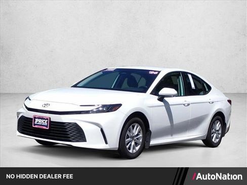 Used 2026 Toyota Camry LE AWD/4WD image 1