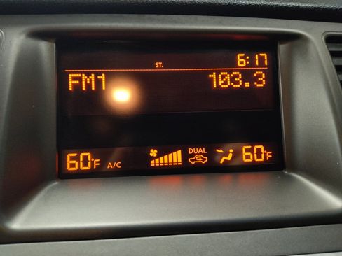 Used 2014 Nissan Murano S FWD image 25