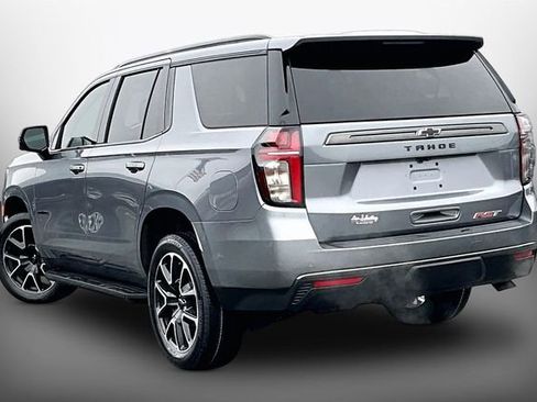Used 2022 Chevrolet Tahoe RST w/ Luxury Package AWD/4WD image 11