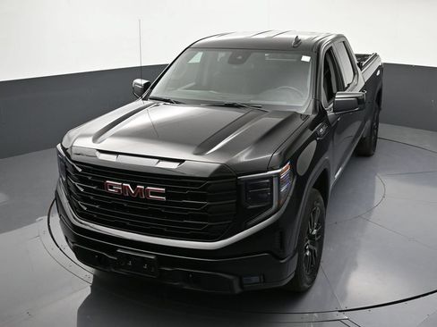 Used 2023 GMC Sierra 1500 Elevation AWD/4WD image 22