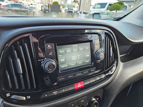 Used 2017 RAM ProMaster City Tradesman SLT w/ Rear Back-up Camera Group image 22