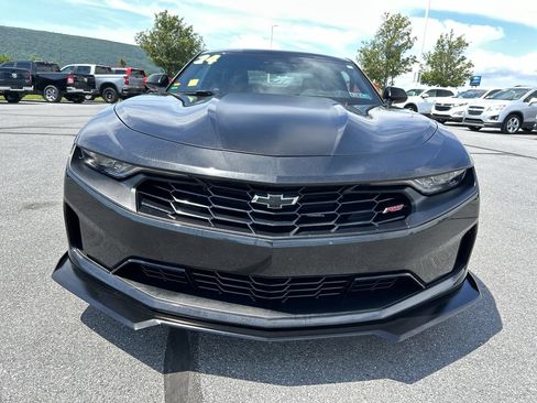 Used 2024 Chevrolet Camaro LT RWD image 12