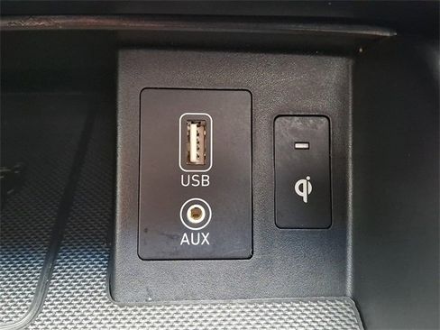 Used 2021 Hyundai Kona Limited image 24