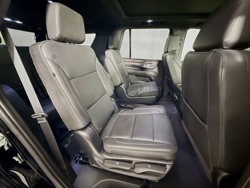 Used 2023 Chevrolet Tahoe Z71 w/ Luxury Package image 29