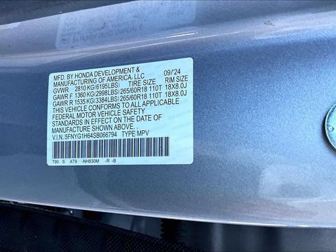 Used 2025 Honda Pilot TrailSport image 16
