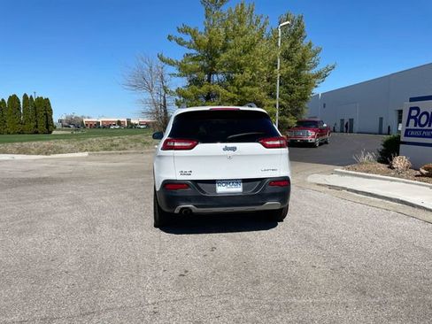 Used 2015 Jeep Cherokee Limited image 4