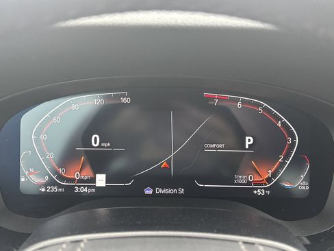 Used 2021 BMW 540i xDrive w/ Premium Package image 29