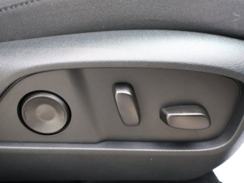 New 2026 GMC Terrain Denali w/ LPO, Floor Liner Package image 35