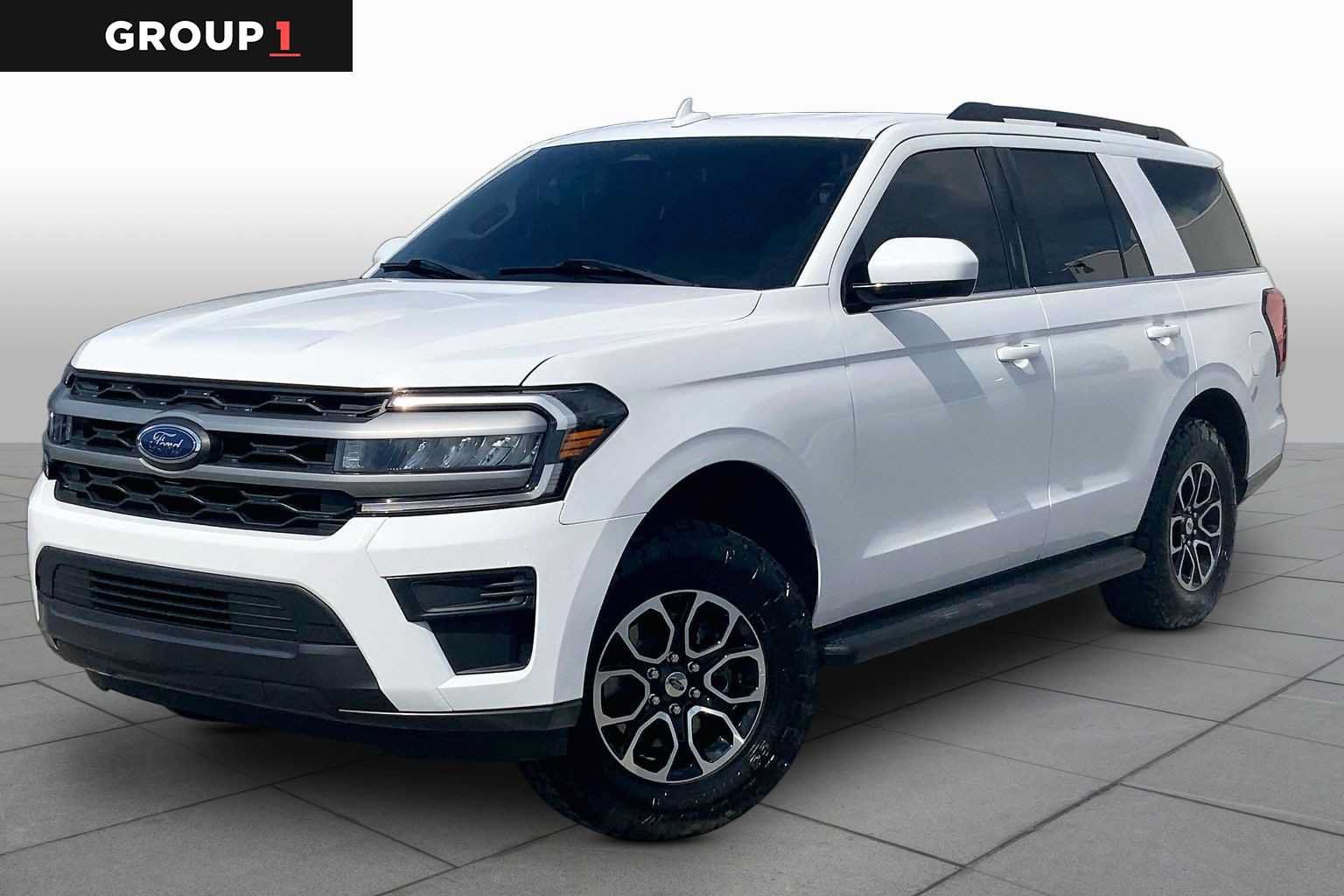 Used 2024 Ford Expedition XLT AWD/4WD image 1