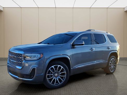 Used 2021 GMC Acadia Denali w/ Denali Ultimate Package image 2