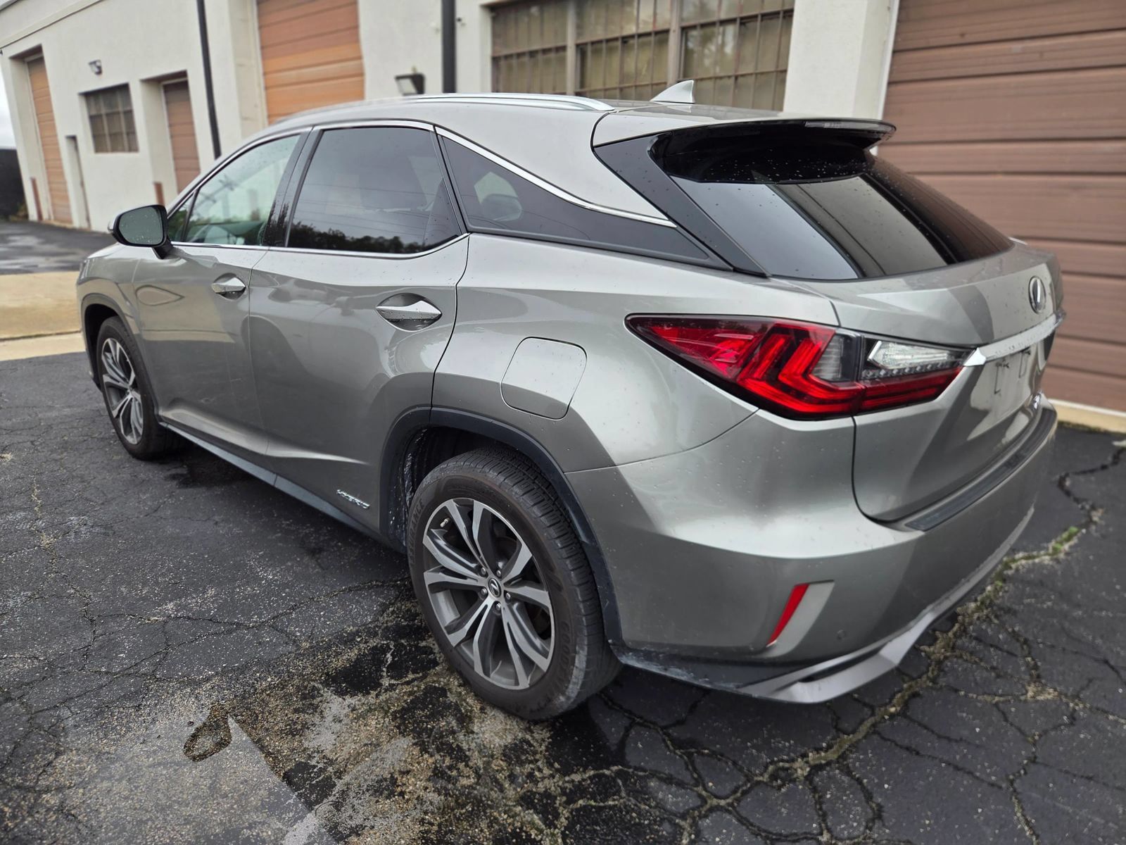 Used 2019 Lexus RX 450h AWD w/ Navigation Package image 2