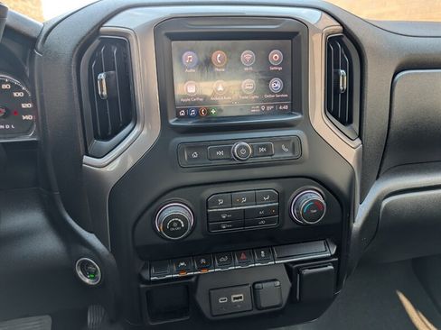 Used 2022 Chevrolet Silverado 1500 Custom AWD/4WD image 10