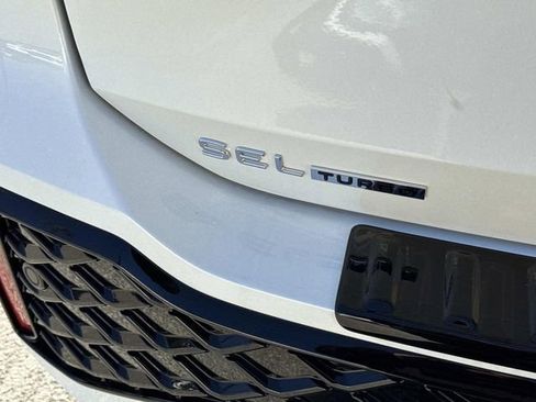 New 2026 Volkswagen Tiguan SEL R-Line image 5